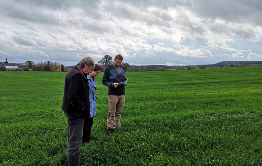 Feldrundgang der Gewässerschutzkooperation Südthüringen