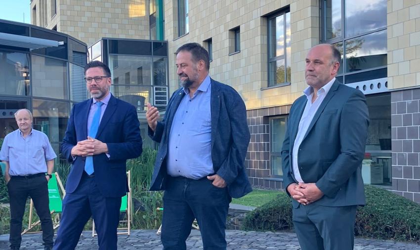 v.l. Philipp Fernis, Holger Hennies und Marco Weber